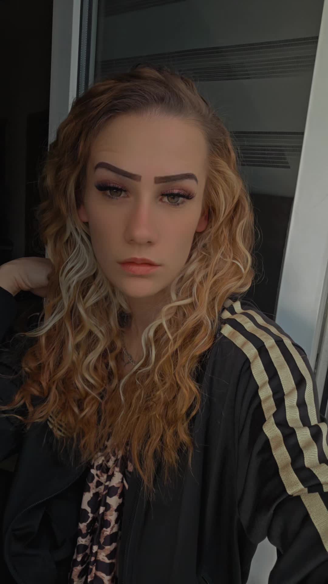 @Kiimii_x3