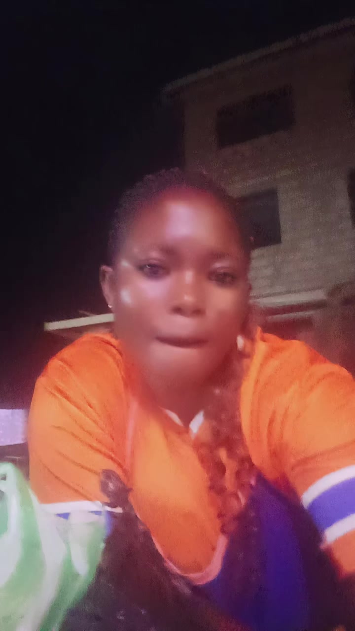@AKua Papabi