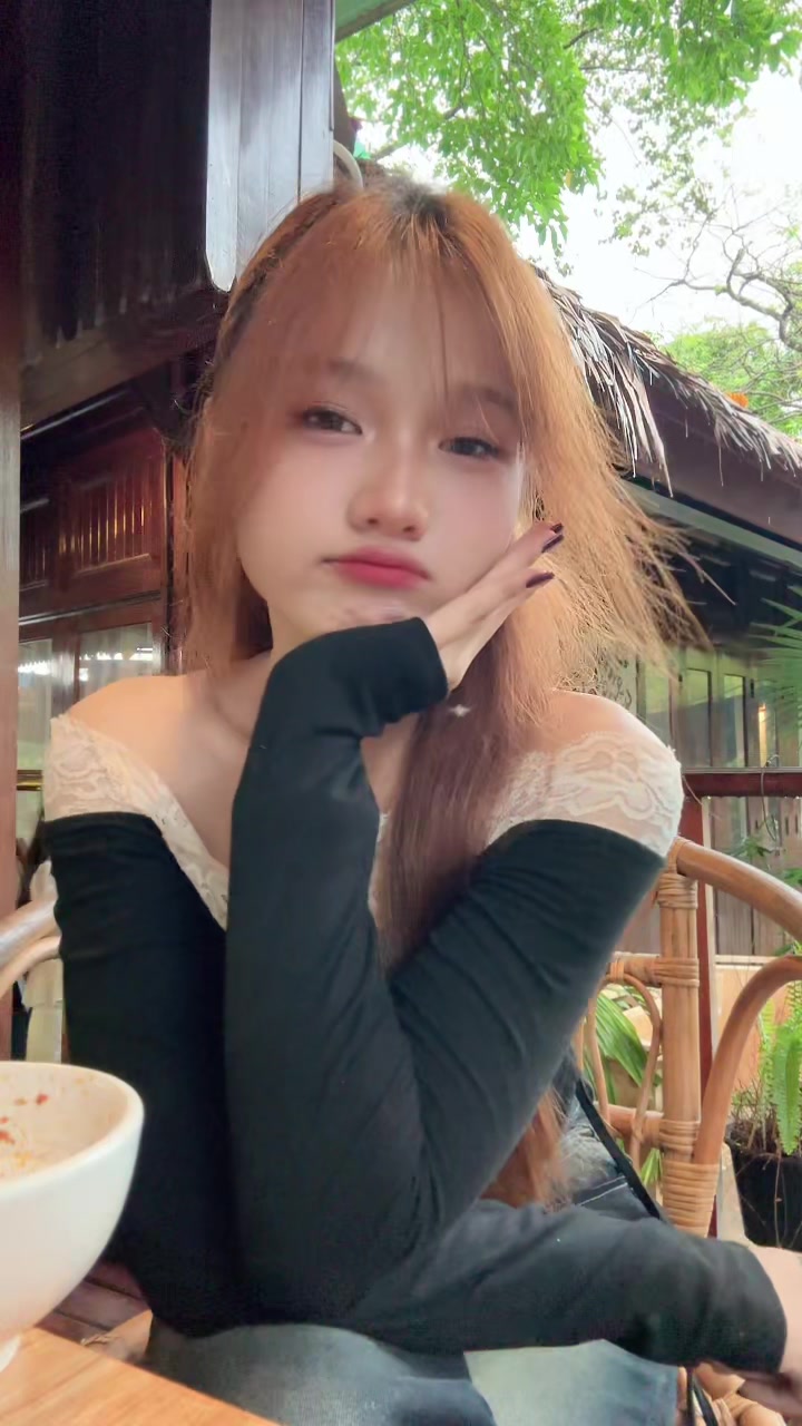 @Nann May Myat Noe