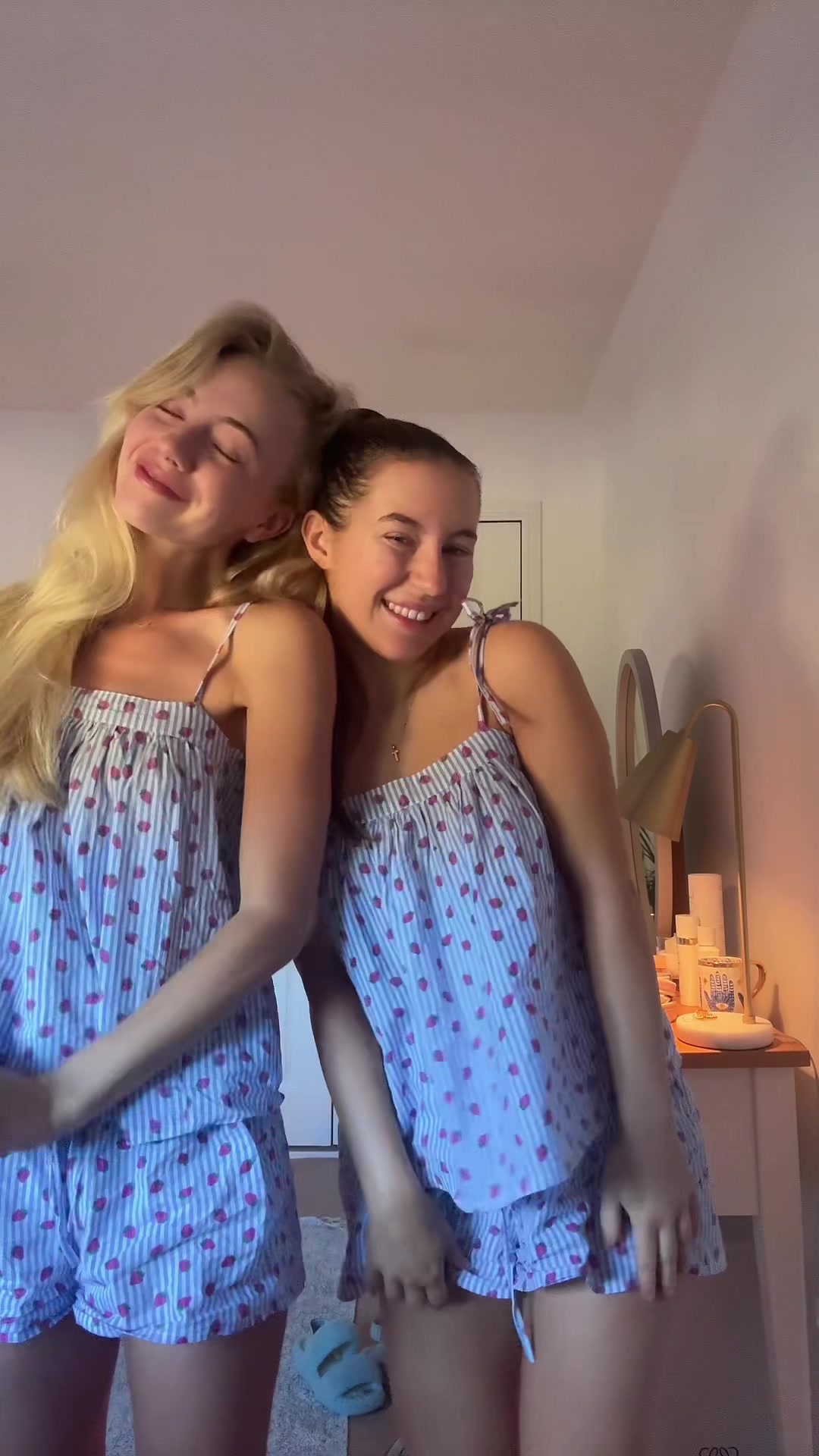 @Miaaaaa