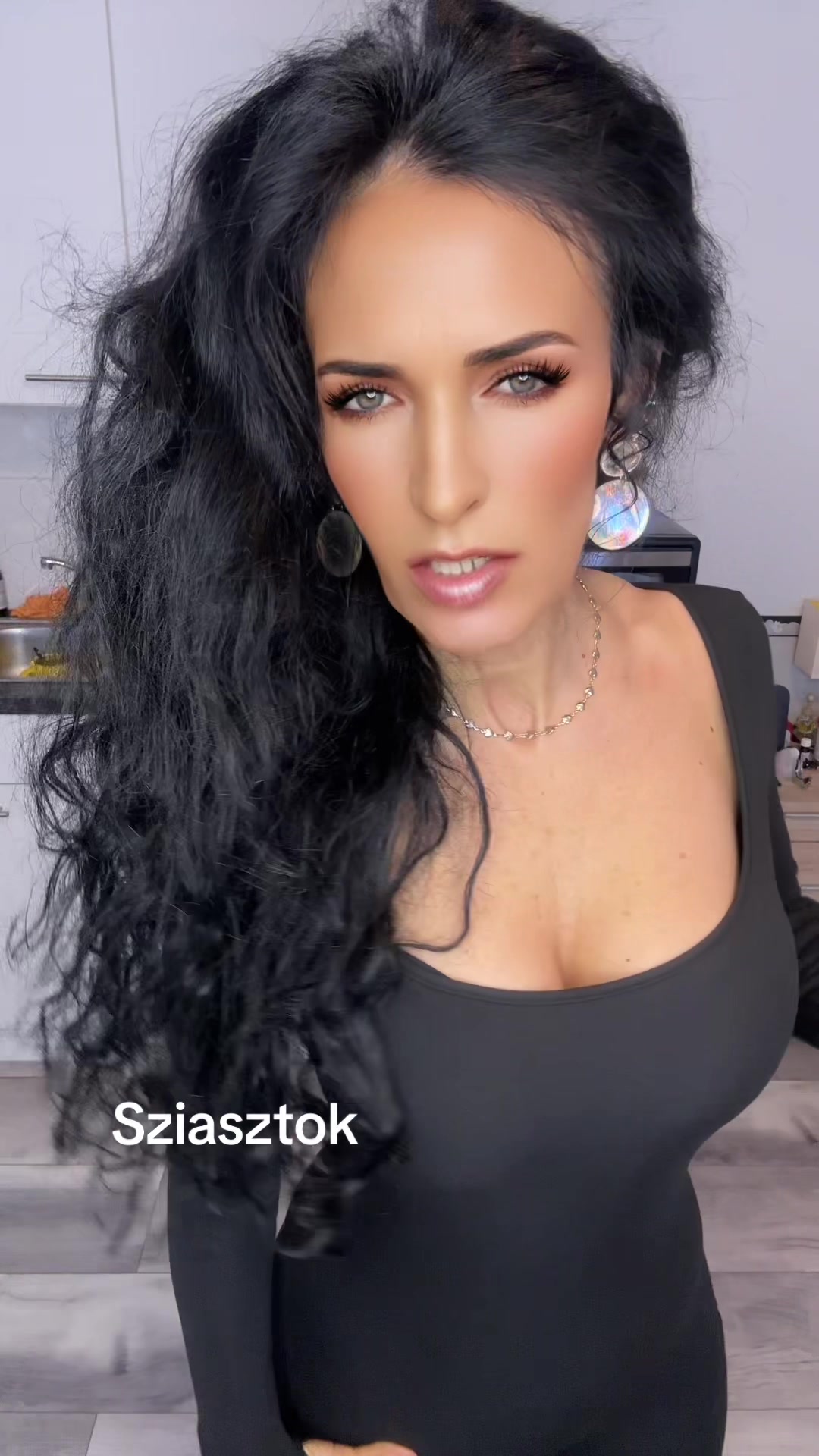 @Karolina