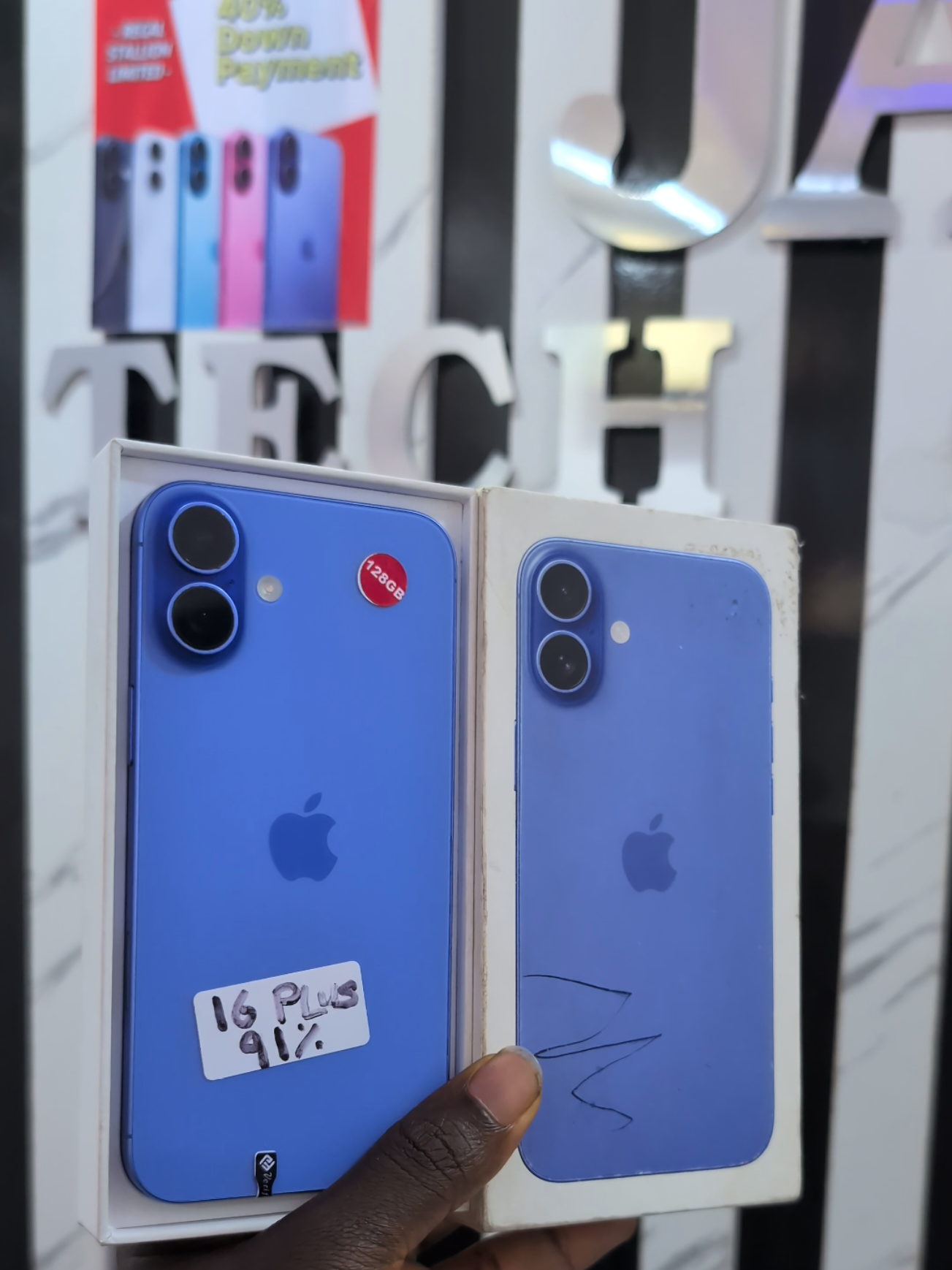 @APPLE PHONE PLUG IN IBADAN
