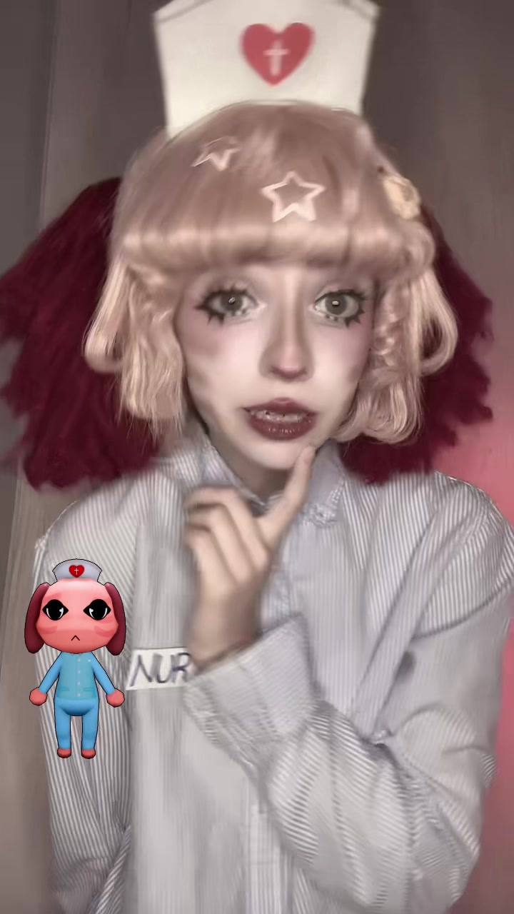 @★ 𝙼𝚊𝚍𝚍𝚒𝚎 ★