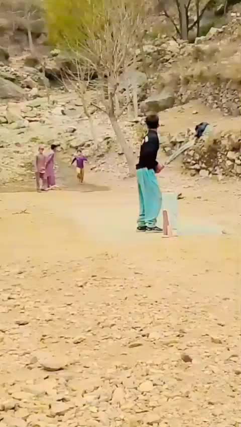 @Q.P.L.CRCKT VIDEO