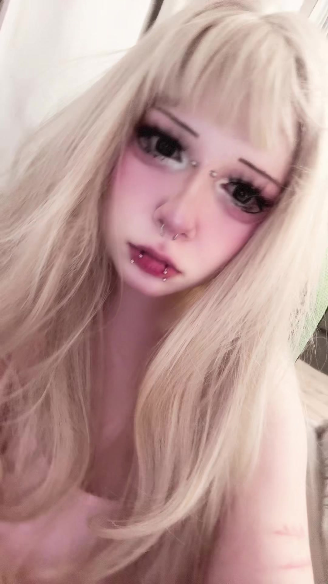 @лола <33