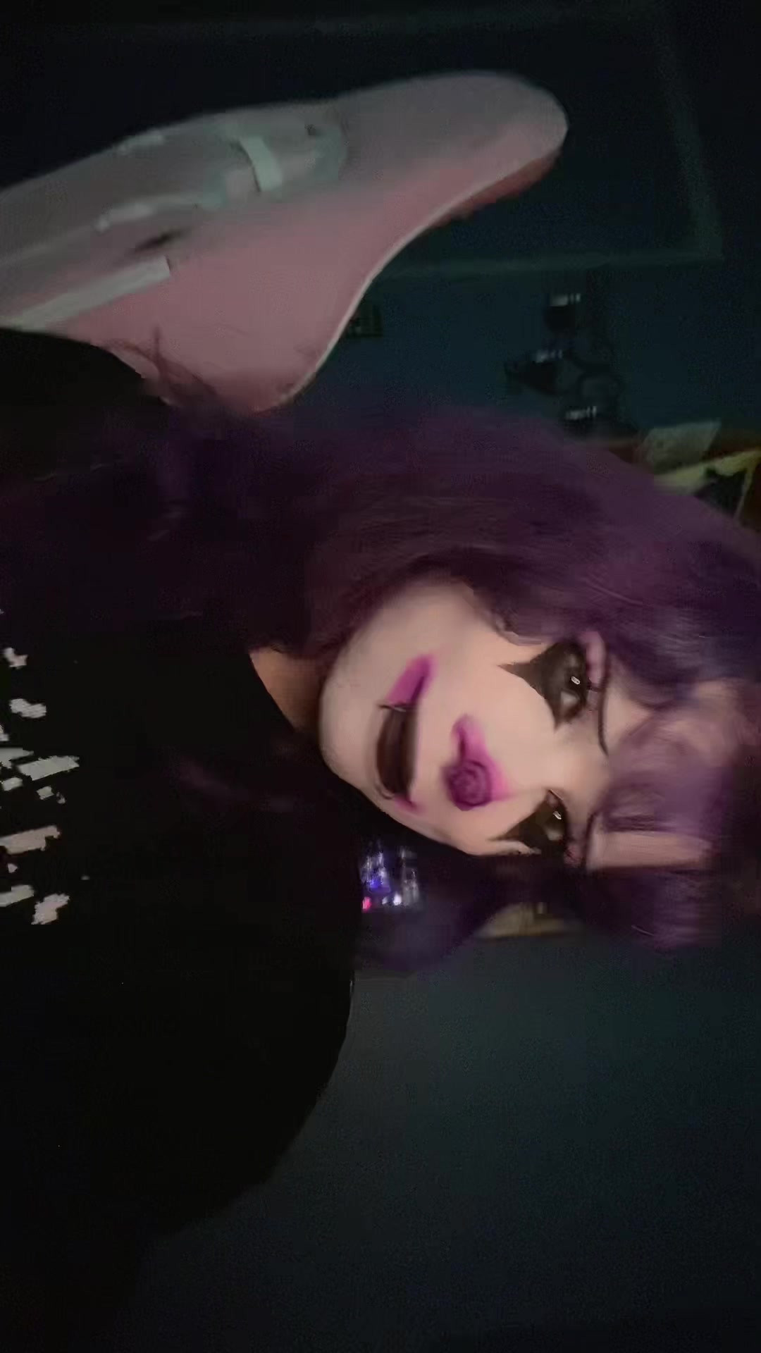 @🍎