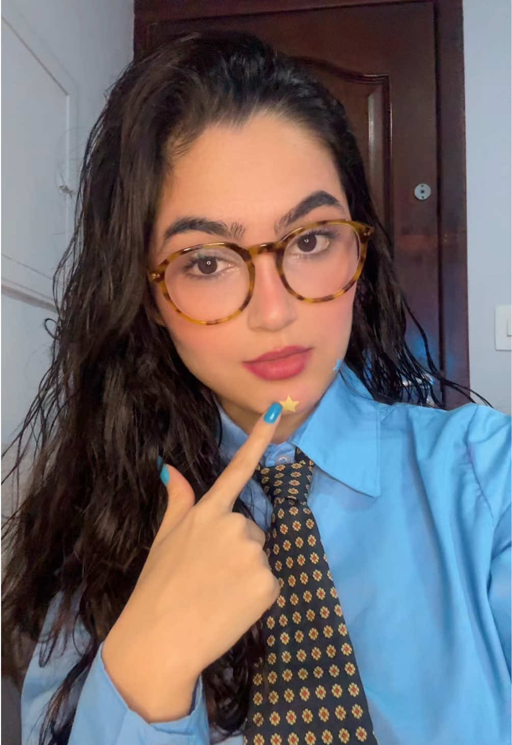 @Kemilyn Vit&oacute;ria UGC