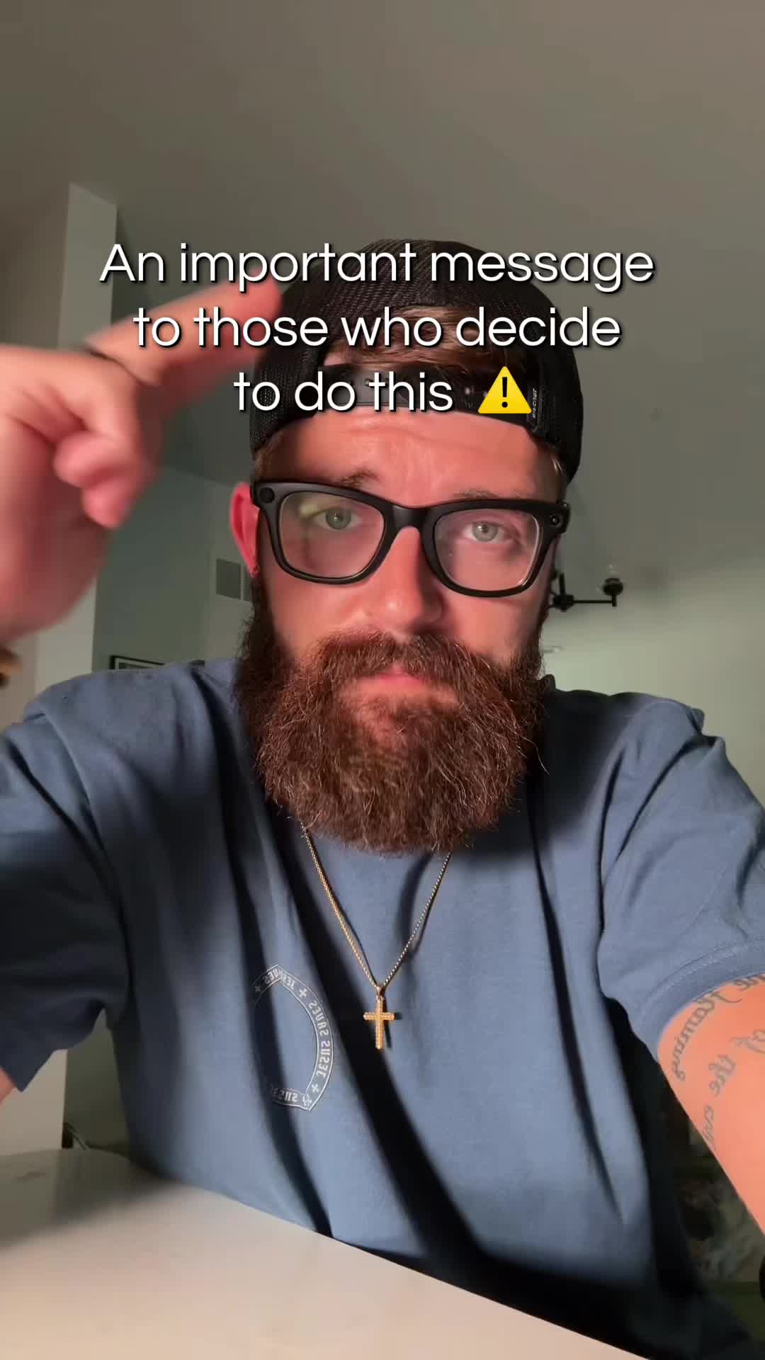 @r3alism_0fficial
