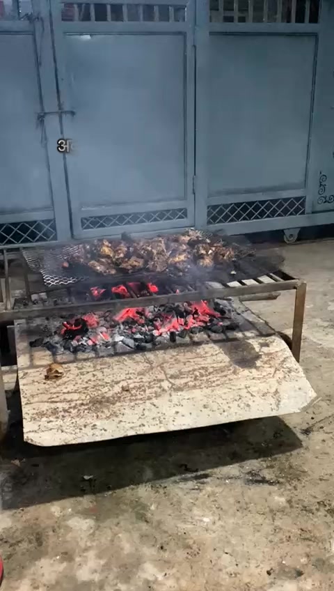 @बन्दुके🔫