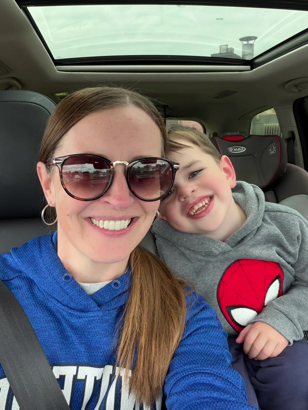 @boymom.booklover