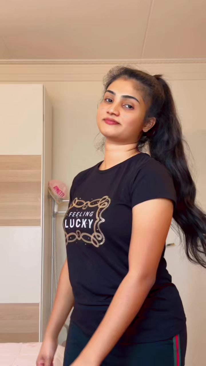 @𝘾𝙝𝙖𝙩𝙝𝙪💐😻💋
