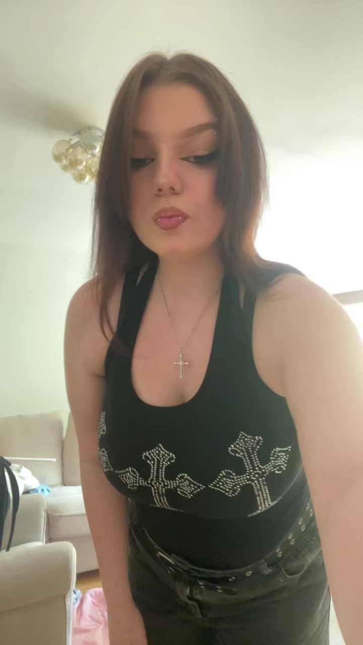 @𝔪𝔢𝔬𝔴💕