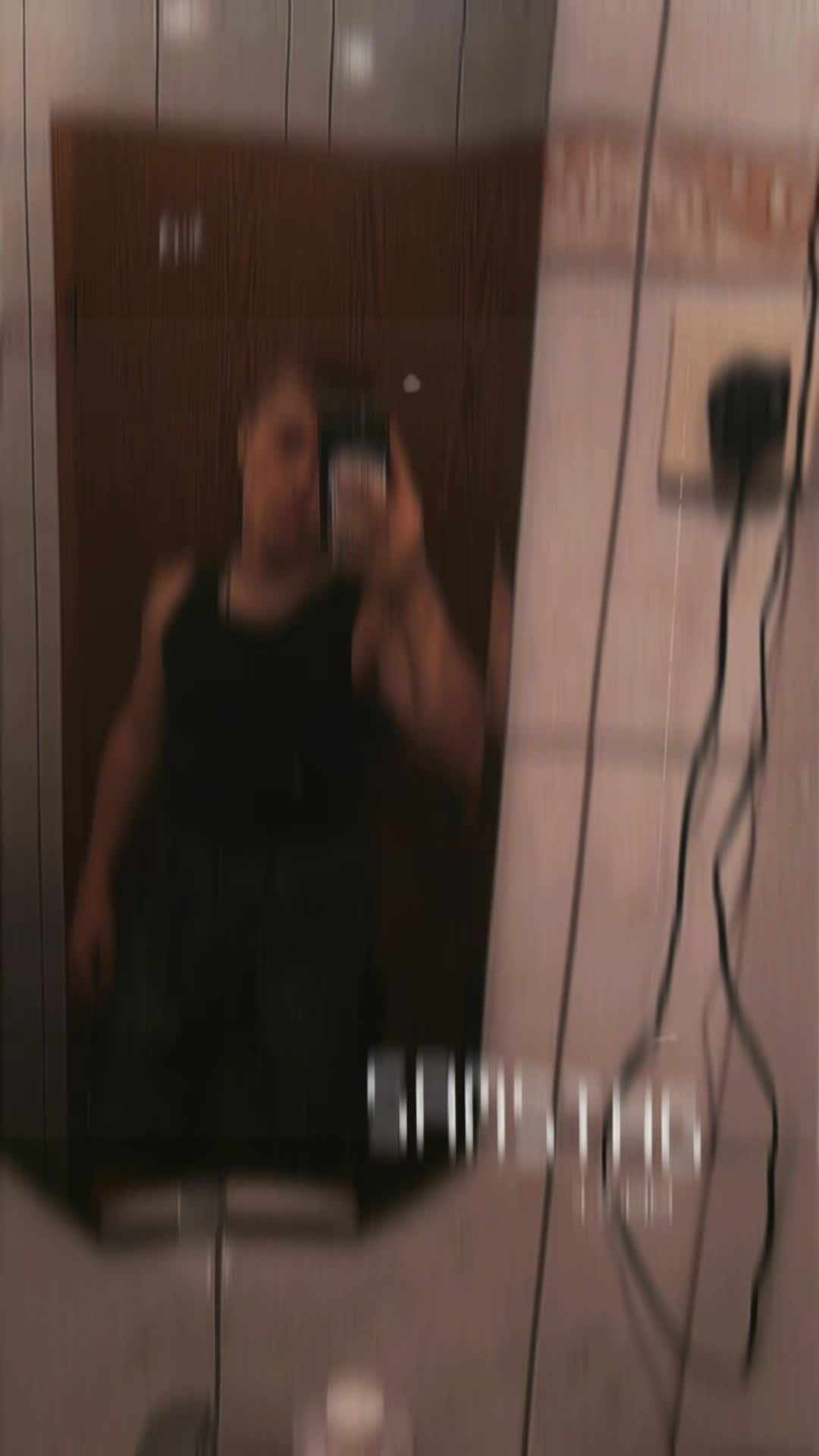 @Erik05