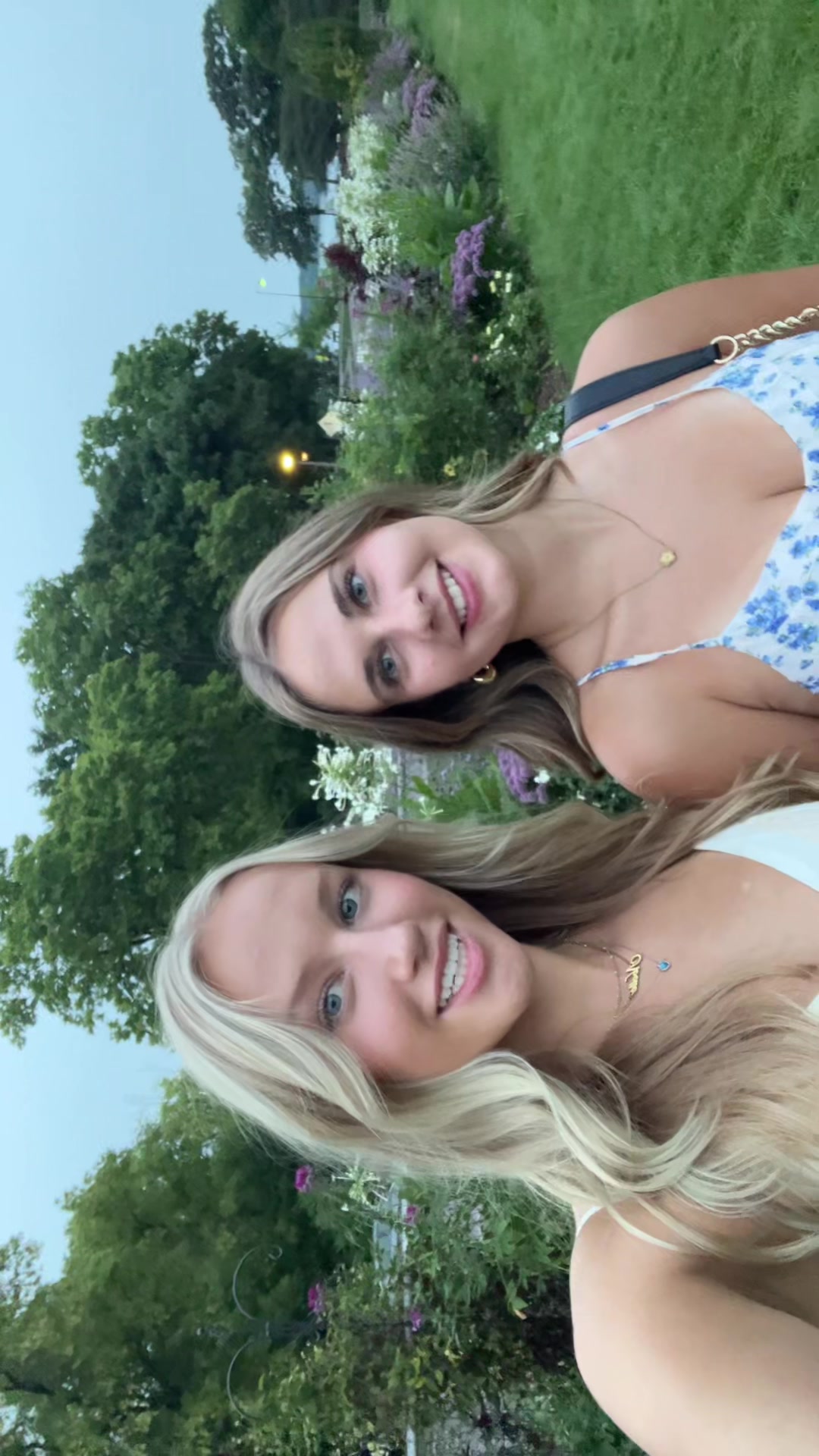 @Ella 🫧
