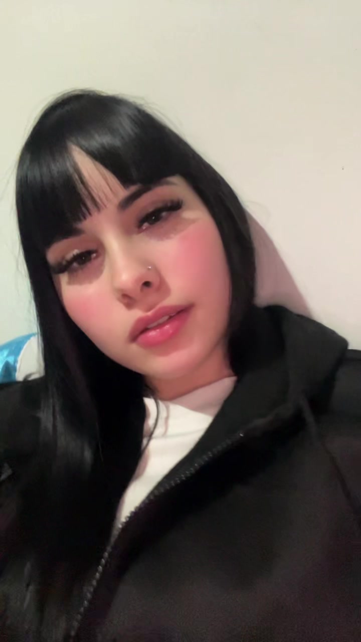 @𝓿𝓪𝓵𝓮𝓷𝓽𝓽𝓲𝓷𝓪𝓪 ❤️&zwj;🔥