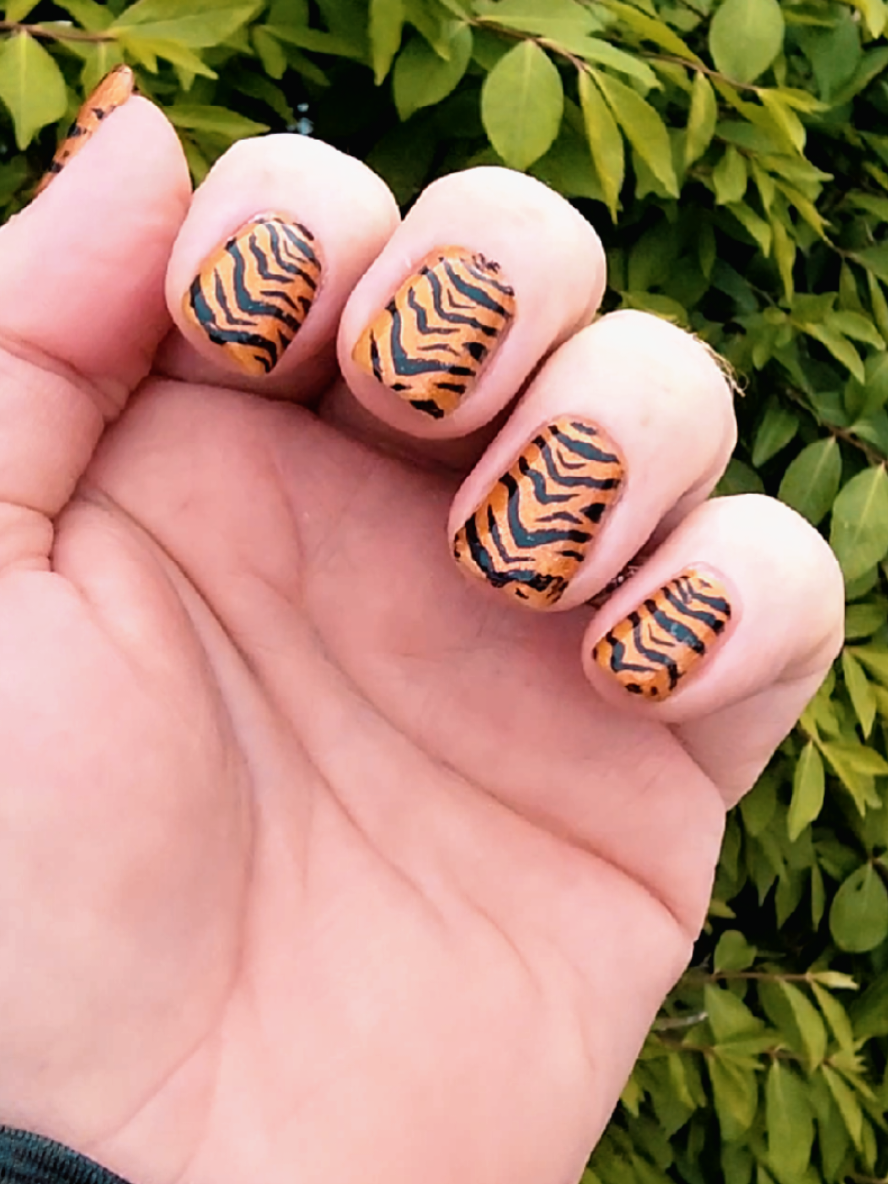 @MyGuyNails