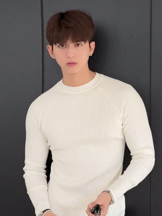 @徐志斌 𝐒𝐎𝐋𝐄𝐈𝐋