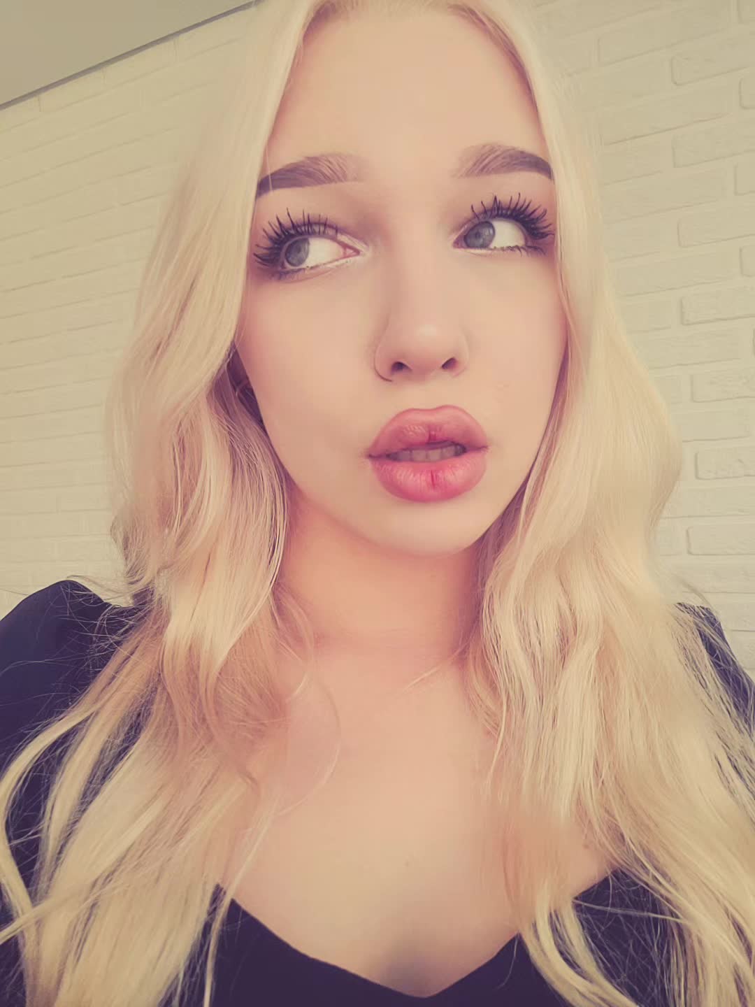 @Тгк:Тата Блонди