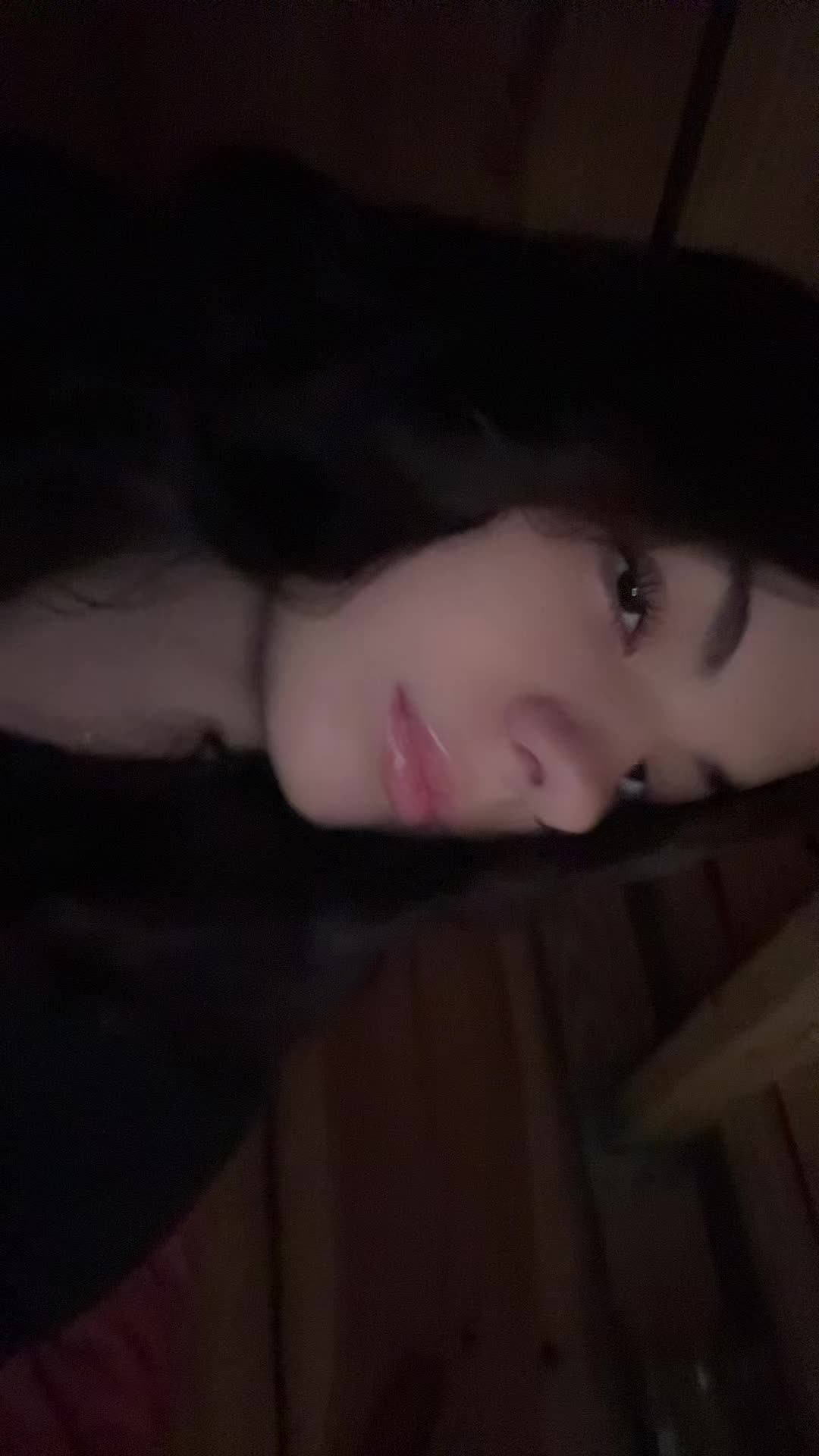 @chloe elizabeth 🍒🎱