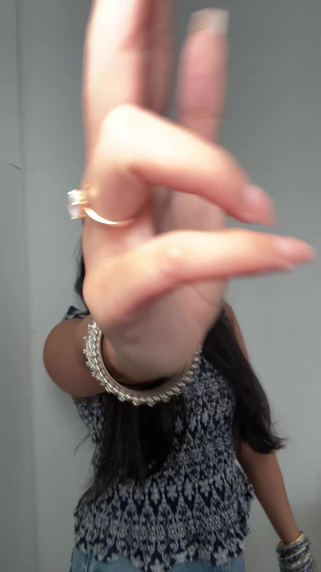 @Sanny โ๏ธ