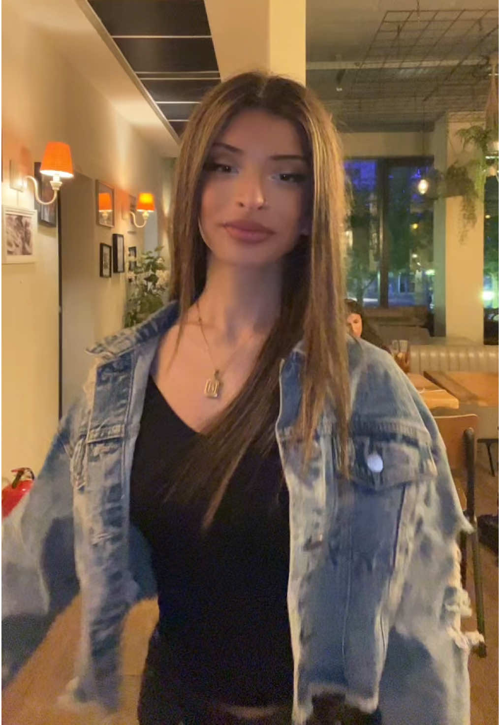 @𝐂𝐡𝐨𝐜𝐡𝐚