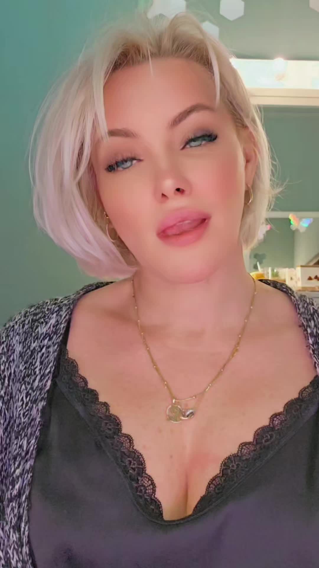 @โ๏ธ๐ฃ๐ช๐ฝ๐ช ๐๐ช๐ผ๐ผโ๏ธ