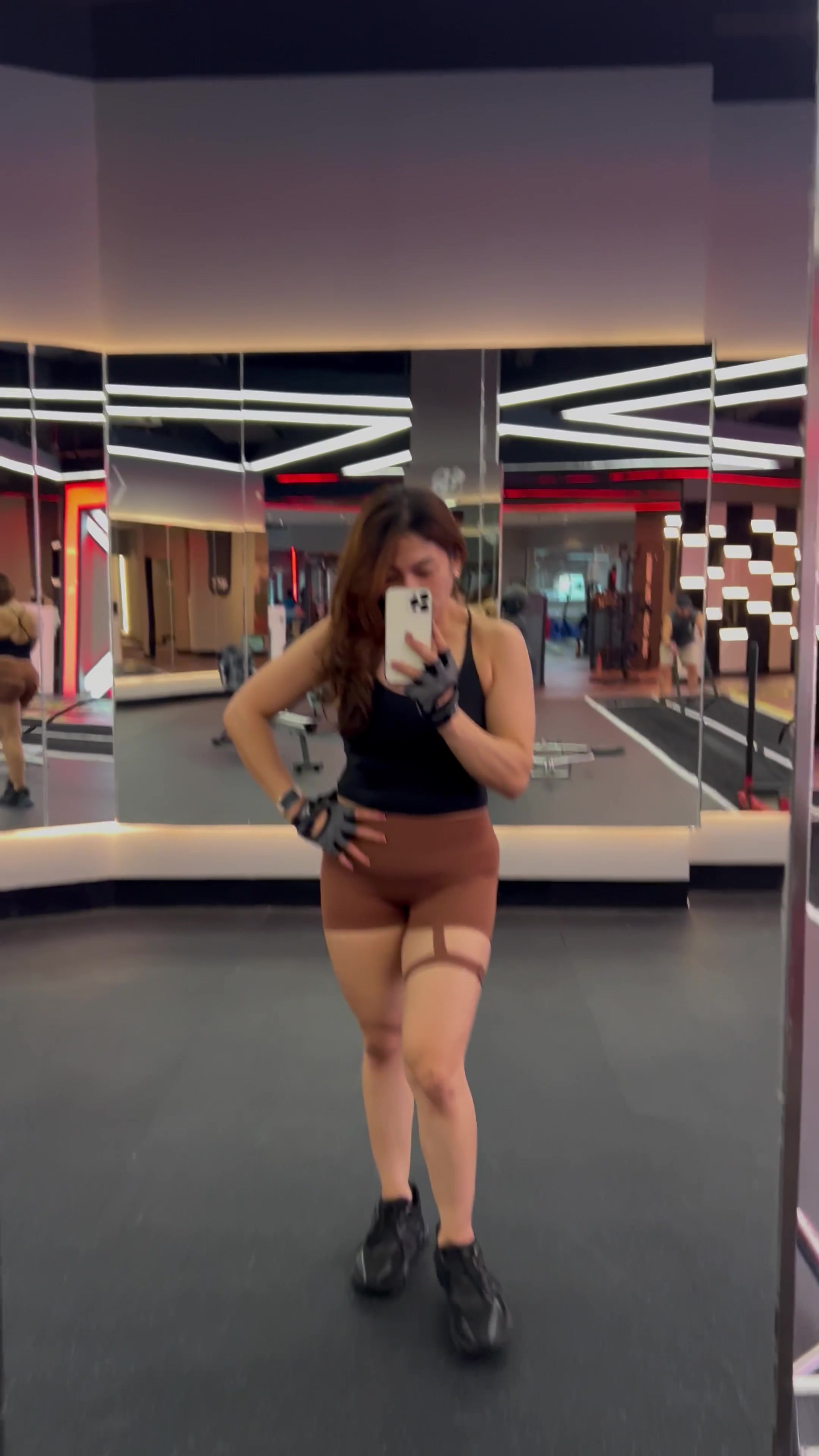 @vonnyfiolan