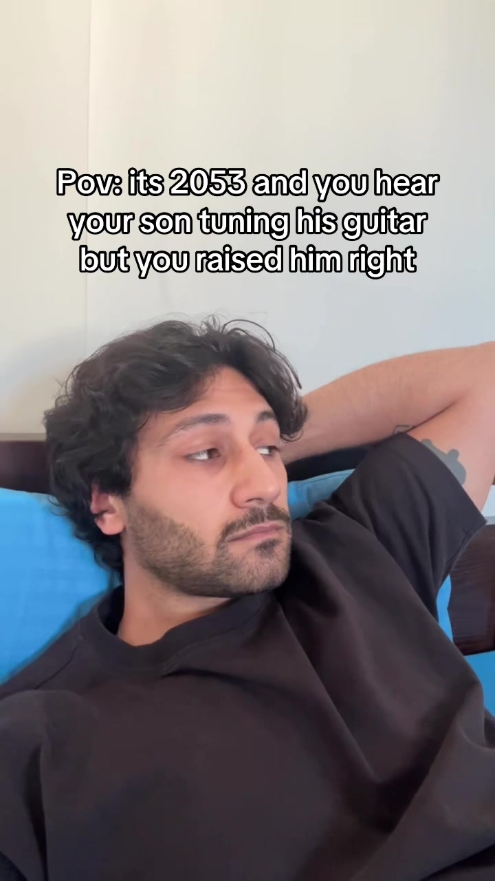 @Moe🎸