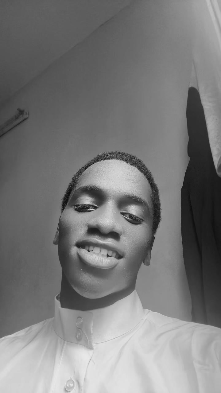 @Ibrahima Tour&eacute; ✪
