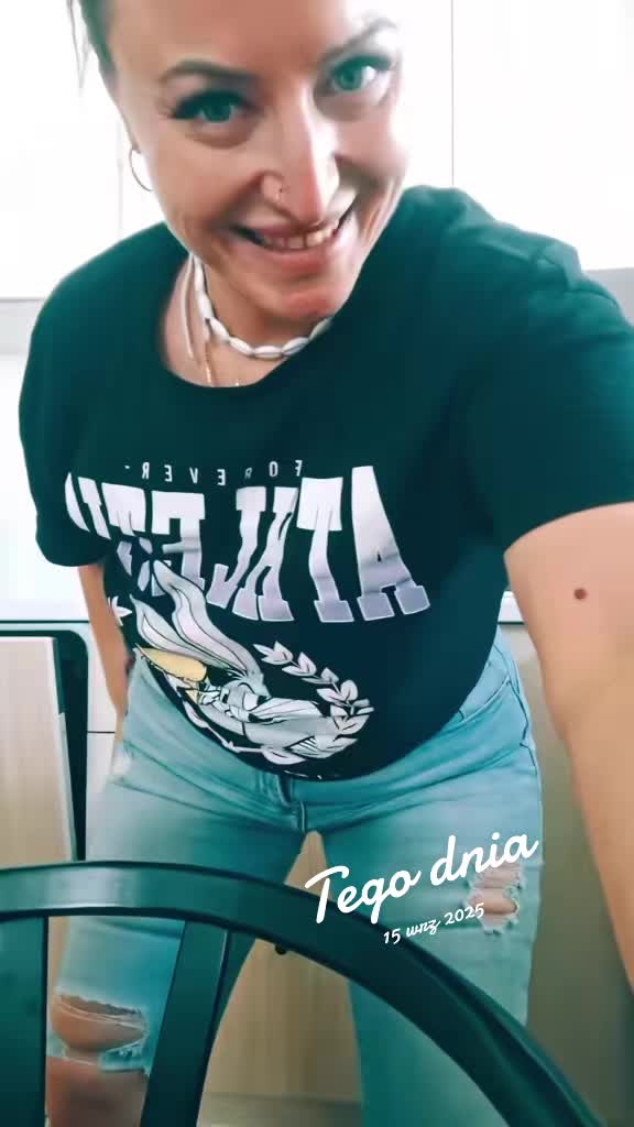@kroliczekhop*