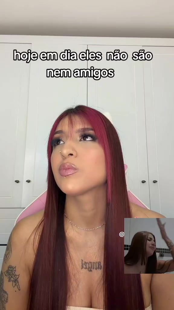 @emilly vitoria assis