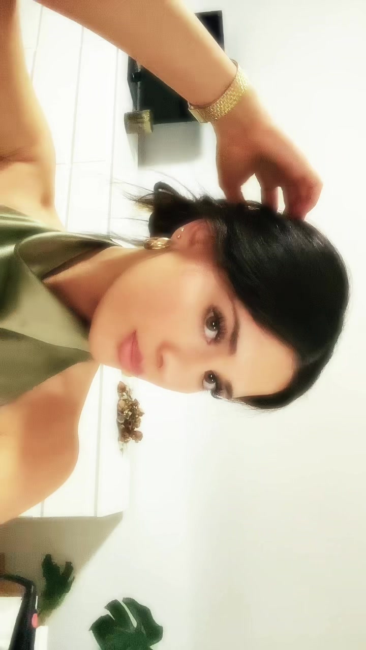 @𝐌