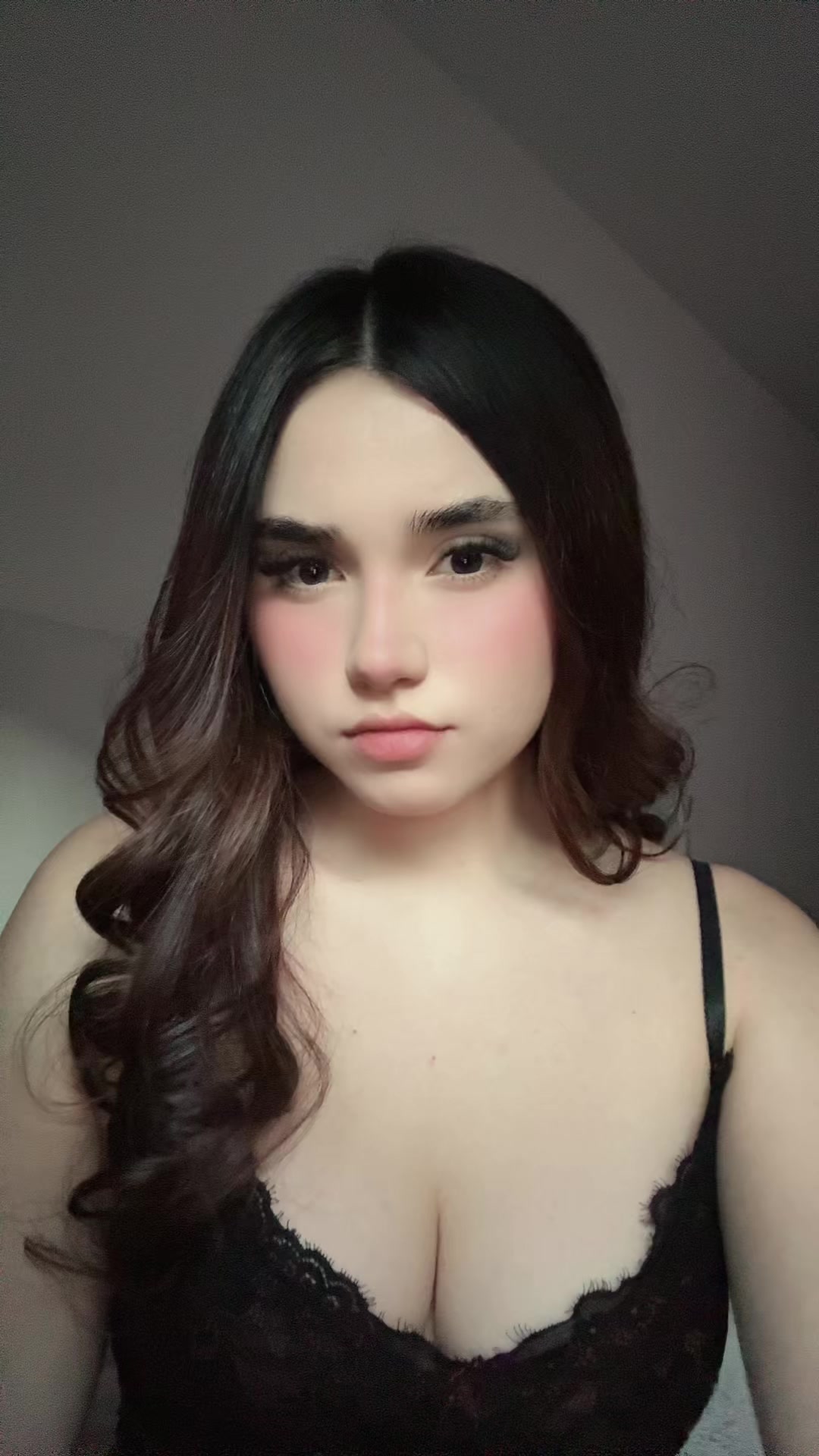 @𝚐𝚊𝚋𝚜 🍸