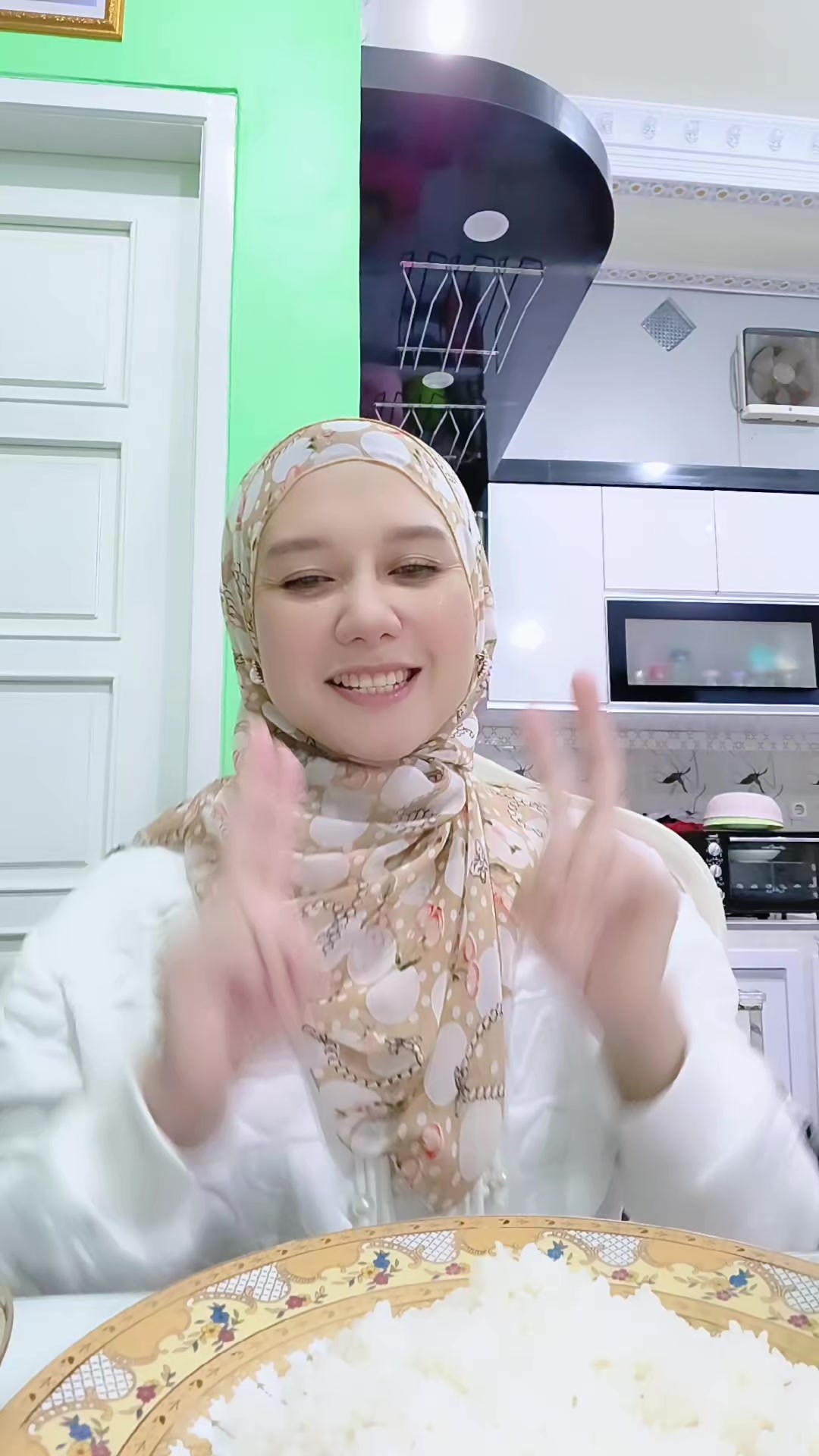 @Umi Haji