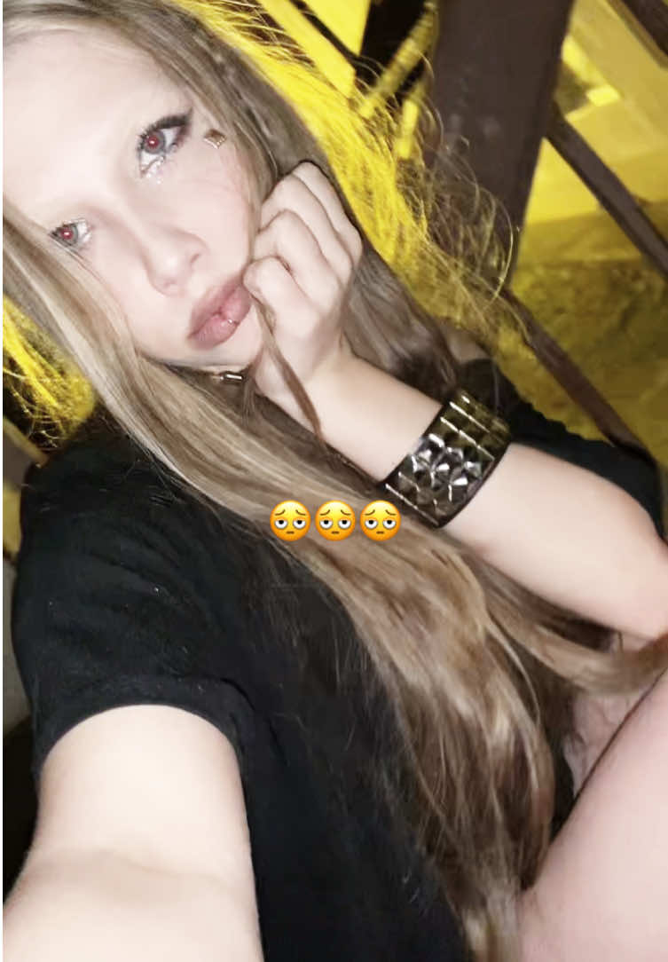 @kasHIINAA😵💫