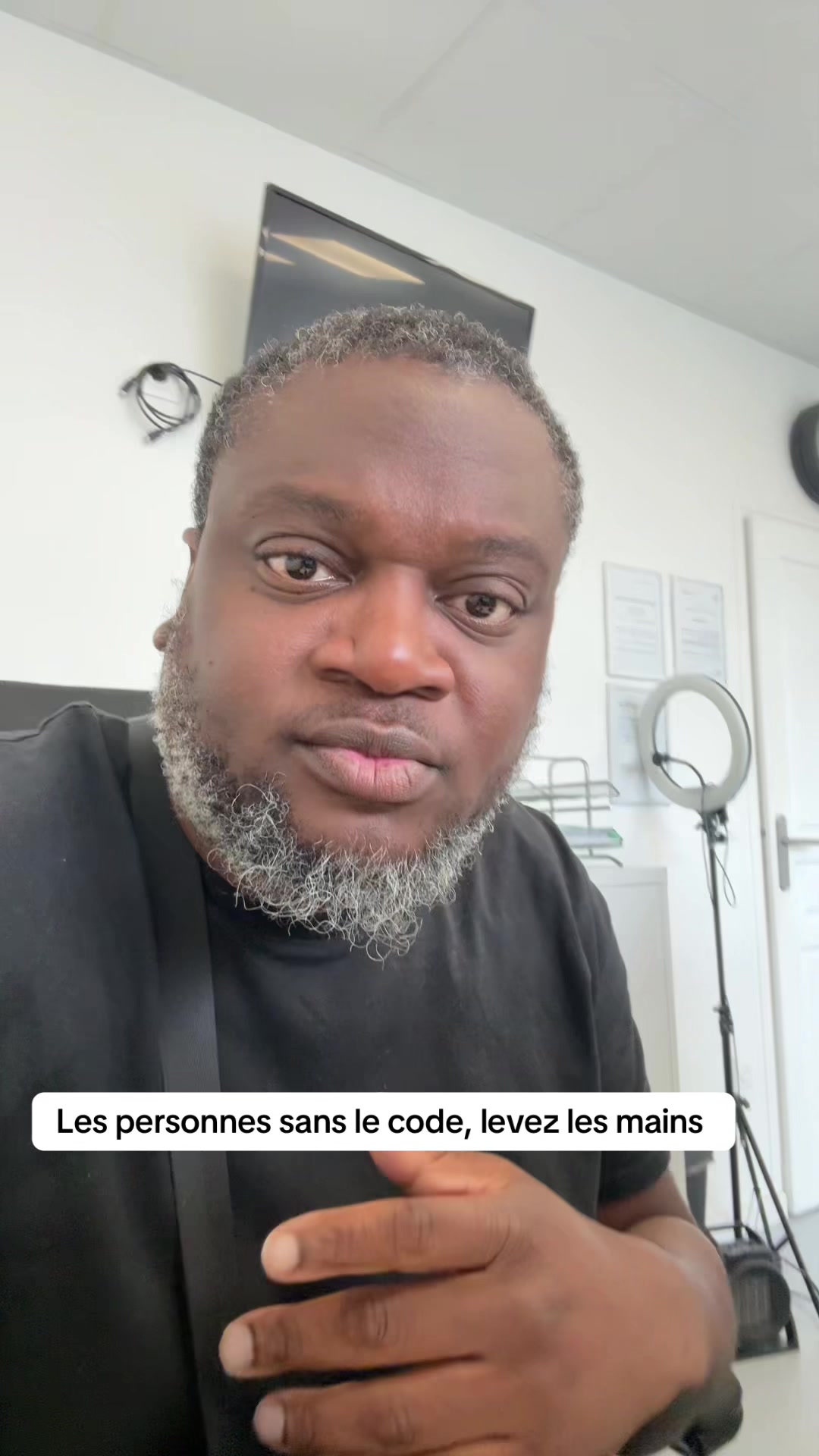 @Grand Moniteur de Paris