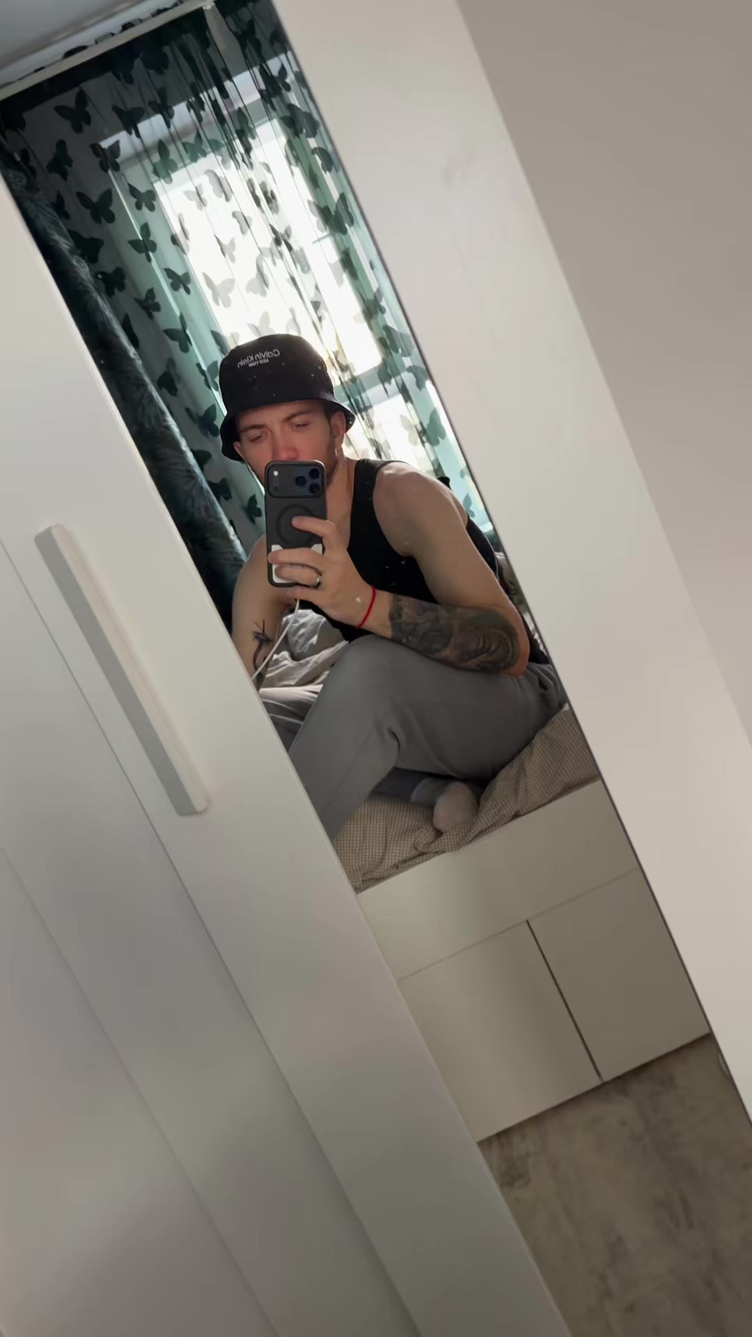 @LEONSTM