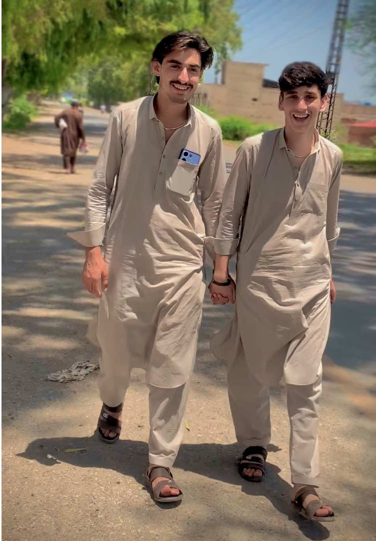 @👑 𝐊𝐈𝐍𝐆 𝐎̰𝐅̰ ۔اورکزئ 👑
