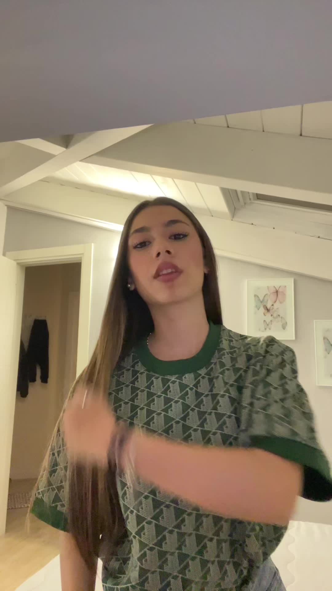 @𝓒.𝓒