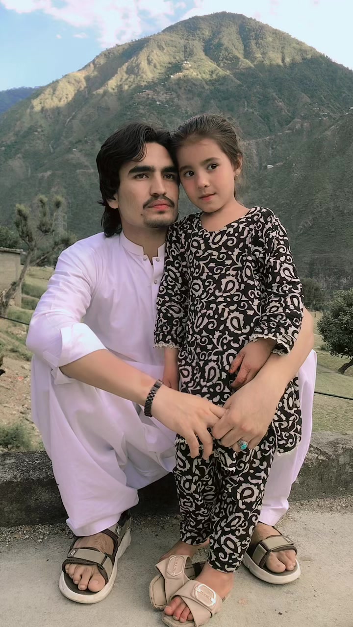 @😐شاہ جی✨