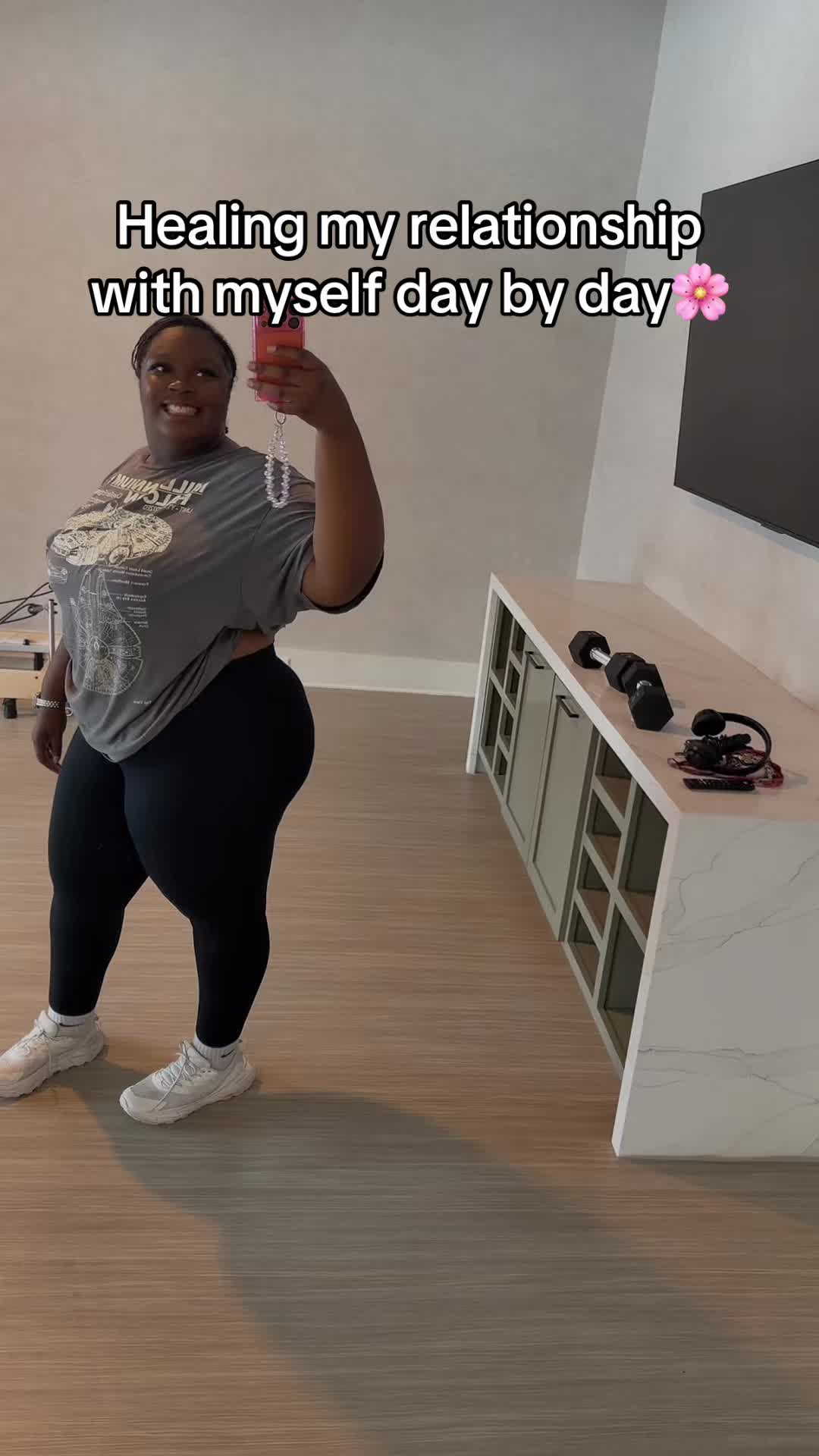 @TayRayTV