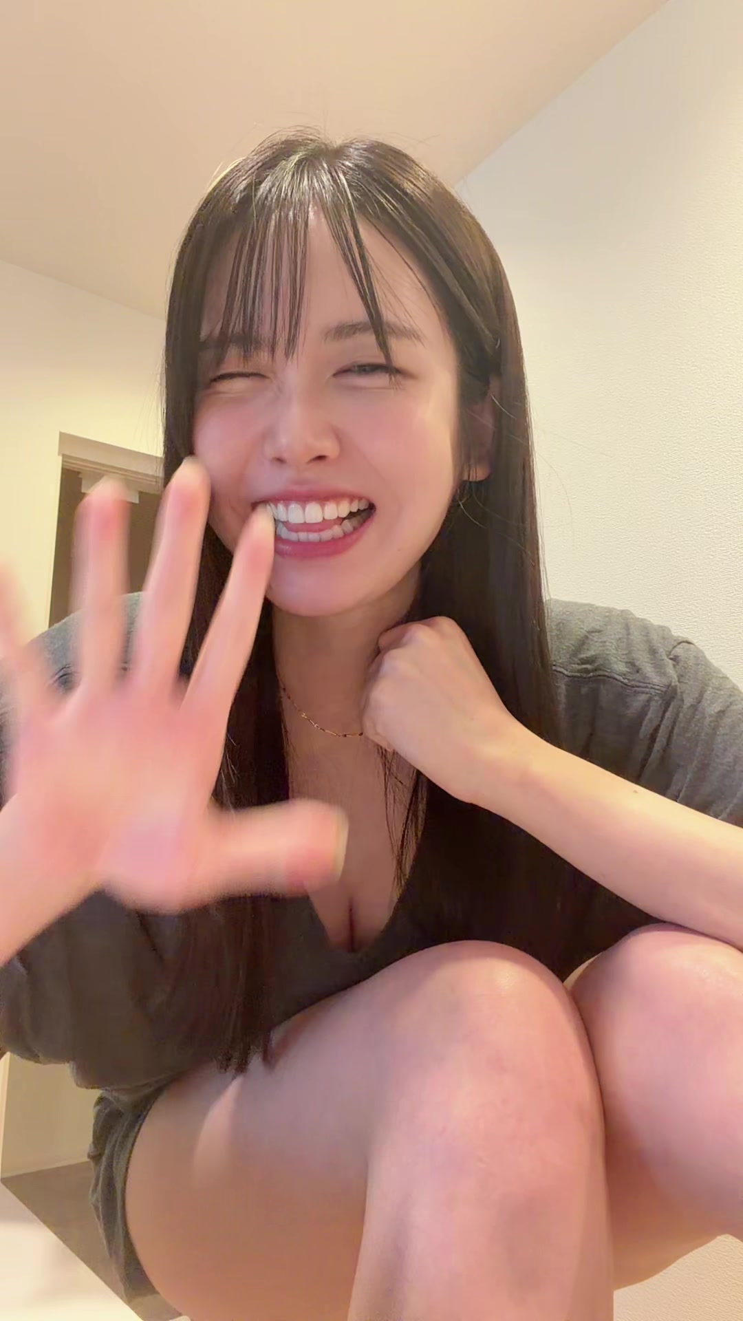 @ひとみやで