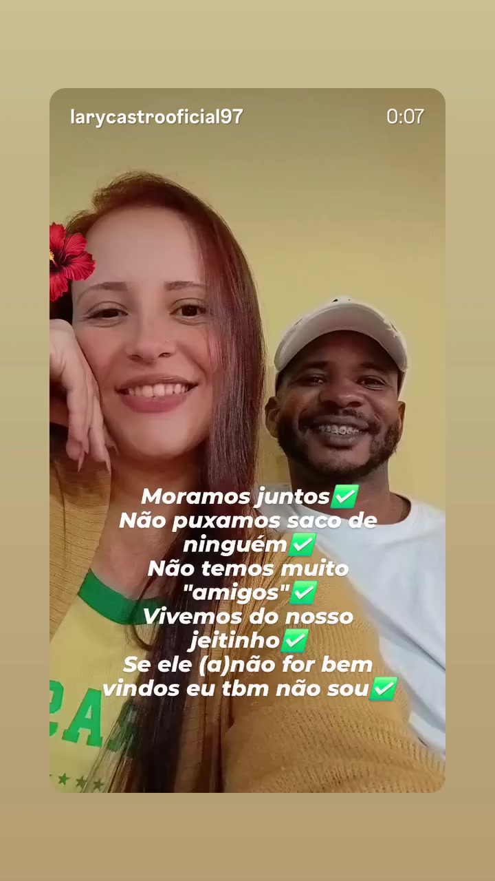 @LaryCastro🧡🦋