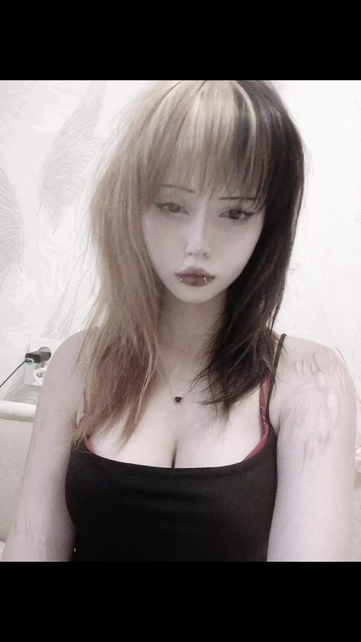 @Lirr1kaaq