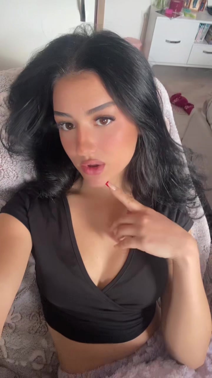@anavlaskovic