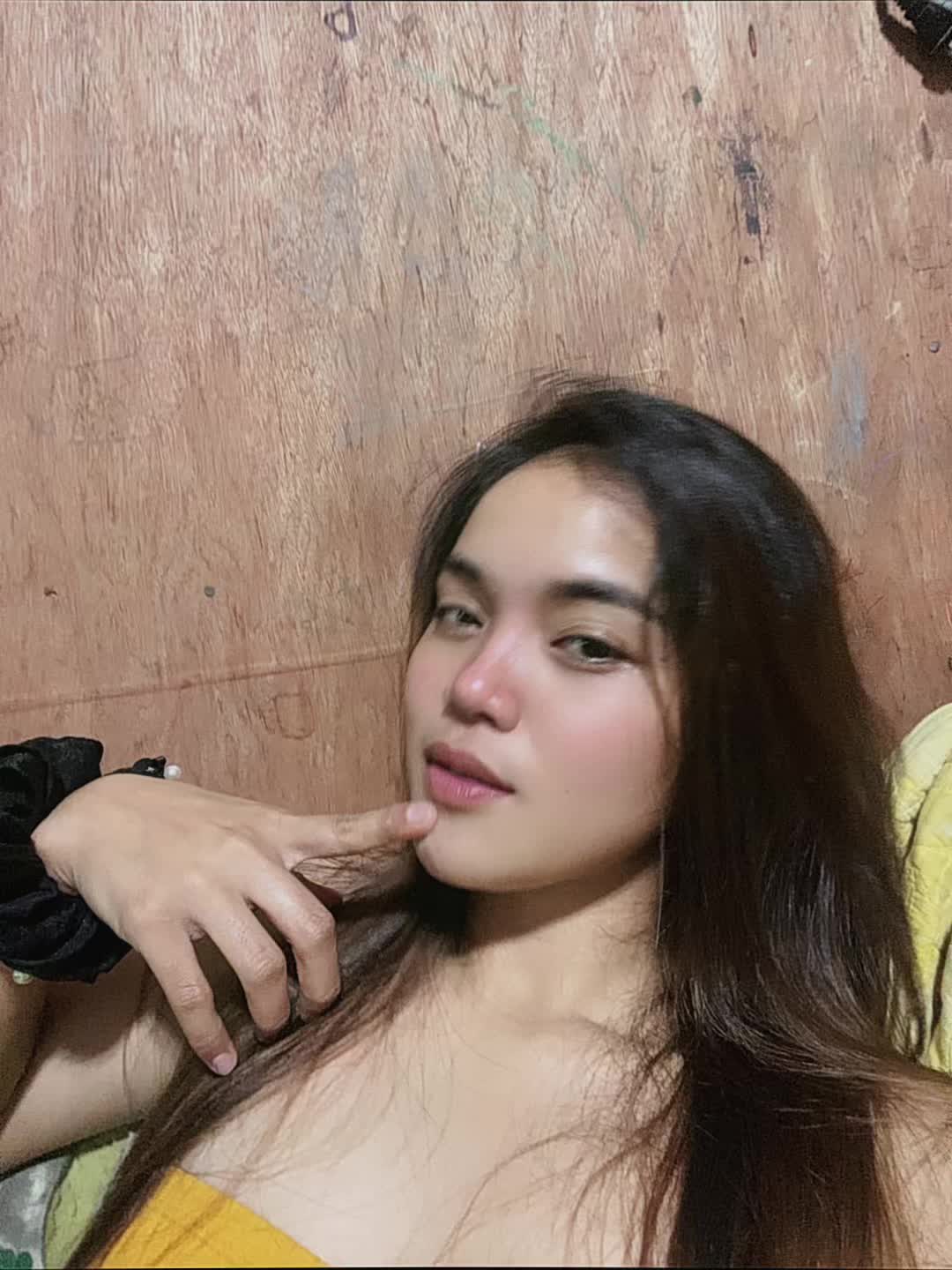 @EM EM🥀