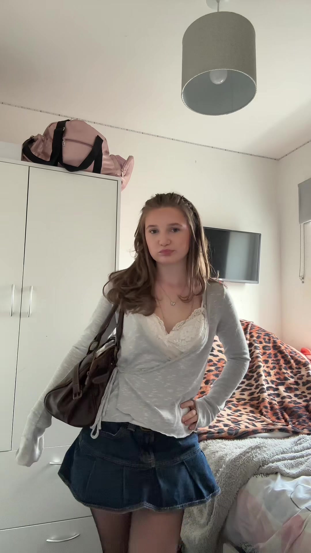 @𝓮𝓵𝓵𝓪 🧸🍂⋆.˚