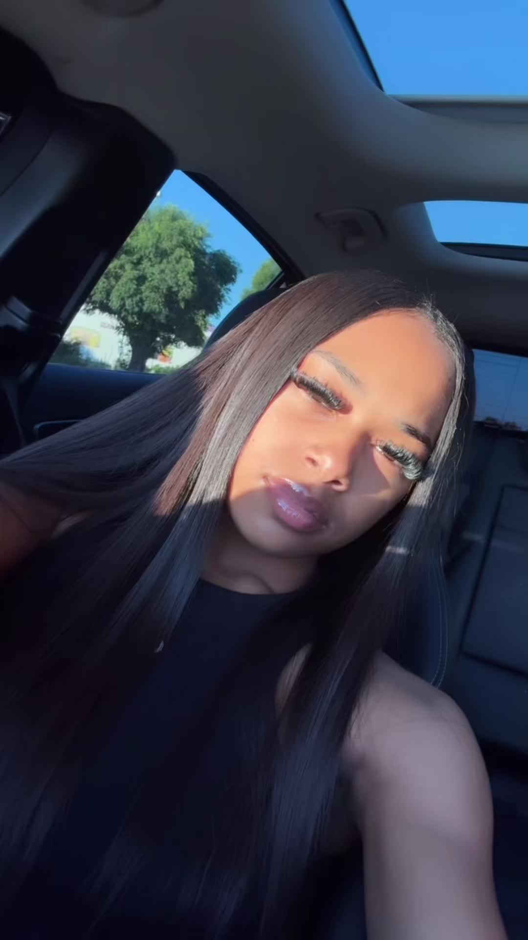 @Myaabzz