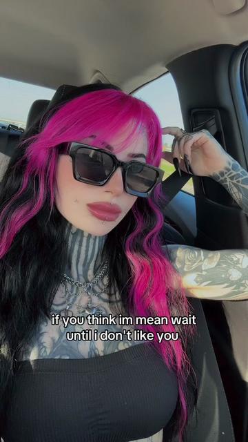 @xocoffinshorty