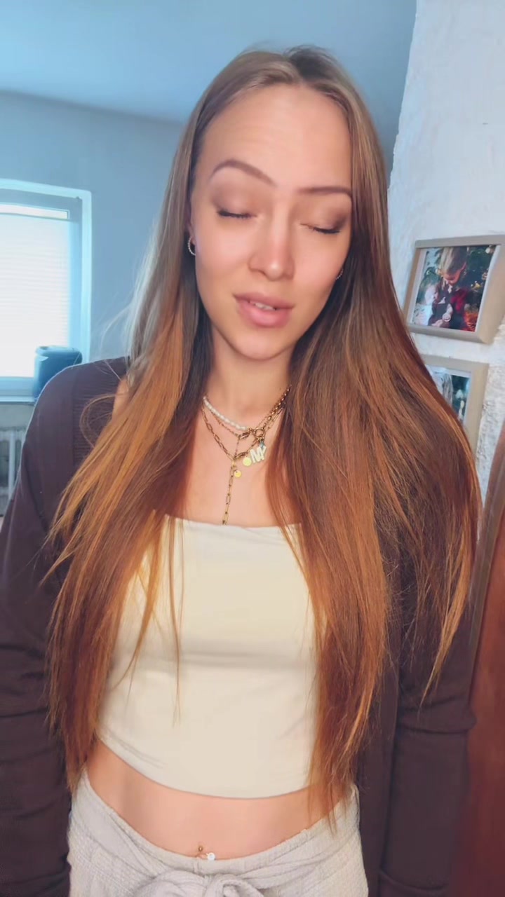 @T I F F A N Y . ♡